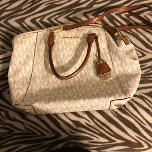 Michael Kors purse